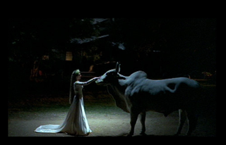 Illustration for article titled True Blood: Nice Night For A White Wedding